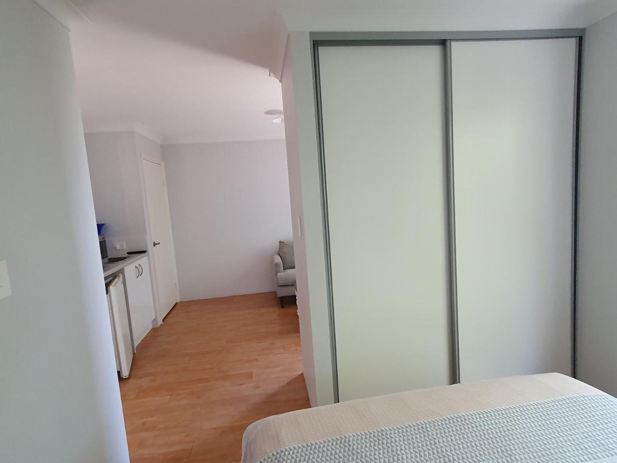 Sandalwood Guest Room Margaret River Bagian luar foto